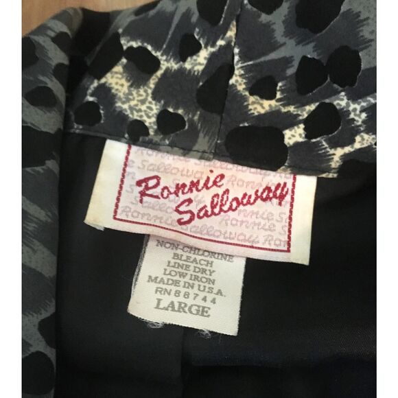 1980s Vintage Cheetah Print Blazer Jacket in Grays and Blacks, Size Large - Picture 6 of 6